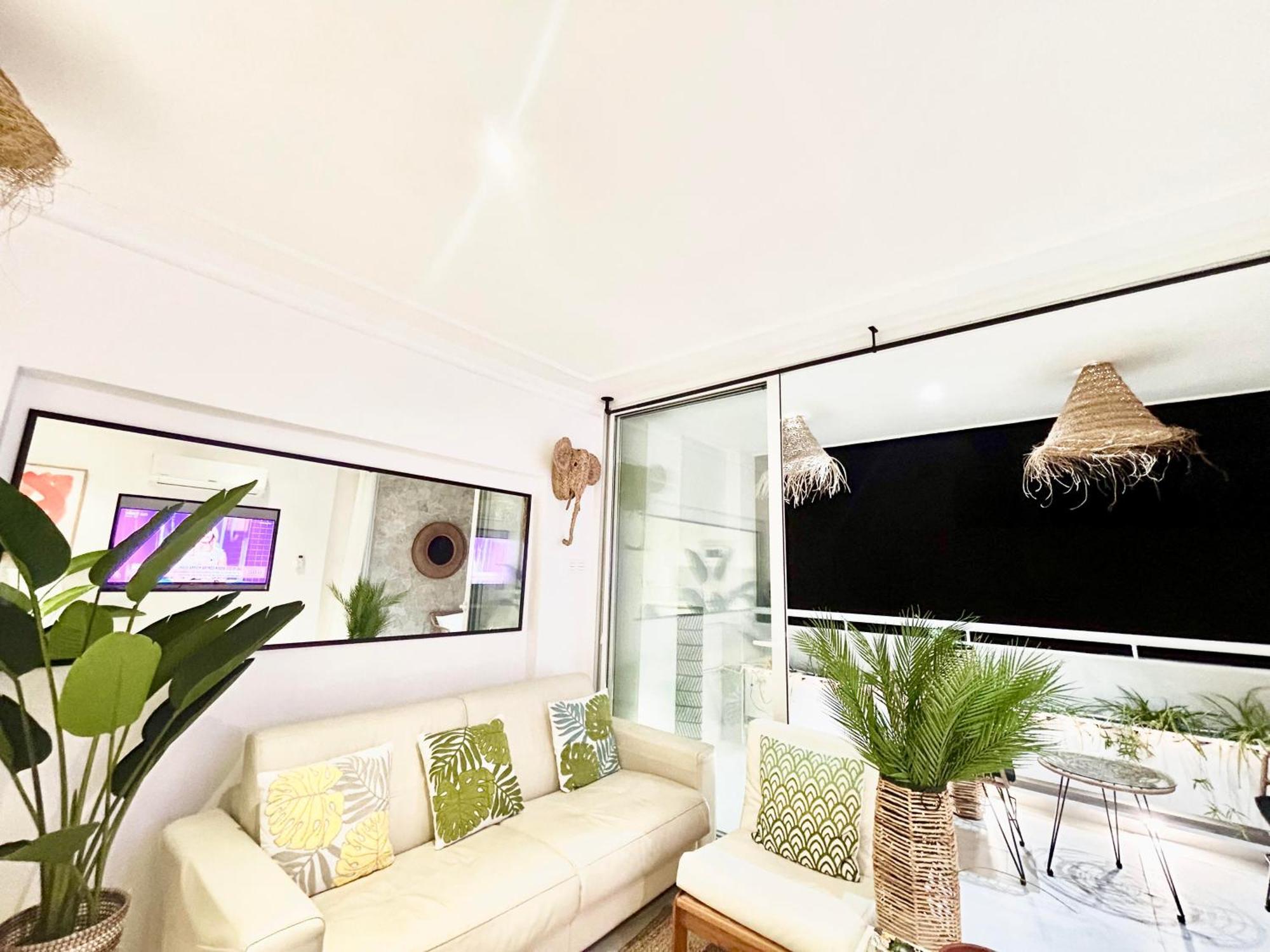 Alicante Luxury Yacht Harbour 5 stars Exterior foto